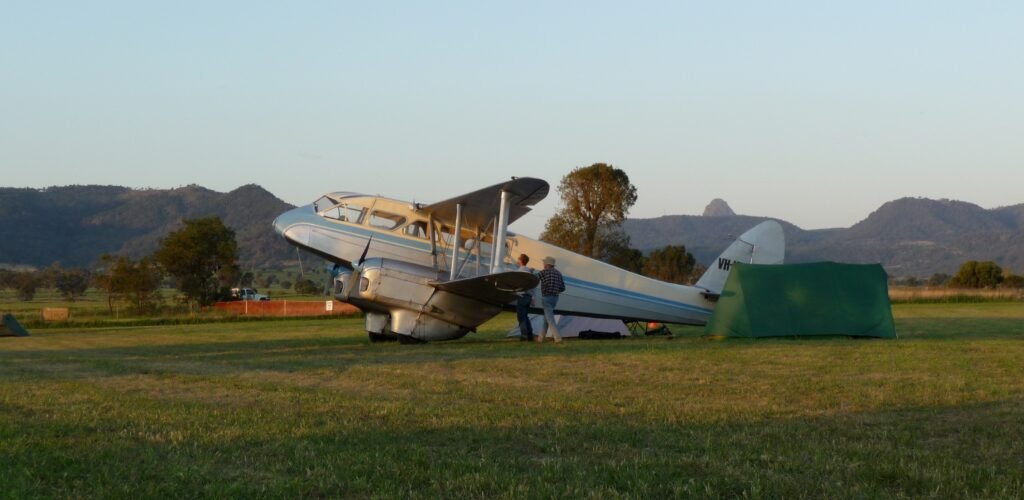 dragon rapide camping under the wing ab fly in weekend oct 2008